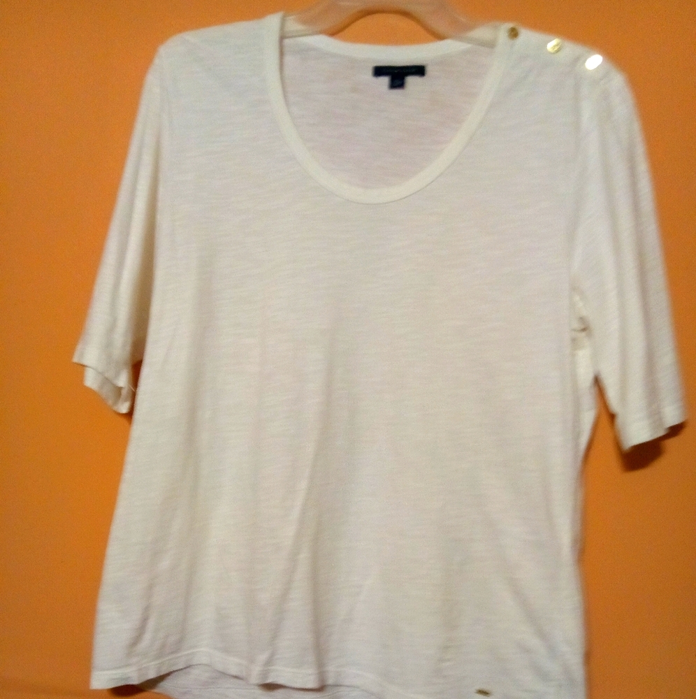 Tommy Hilfiger Blouse.